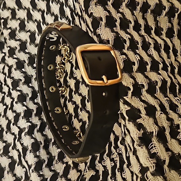 Studs & Chains Hot Topic - Picture 2 of 3